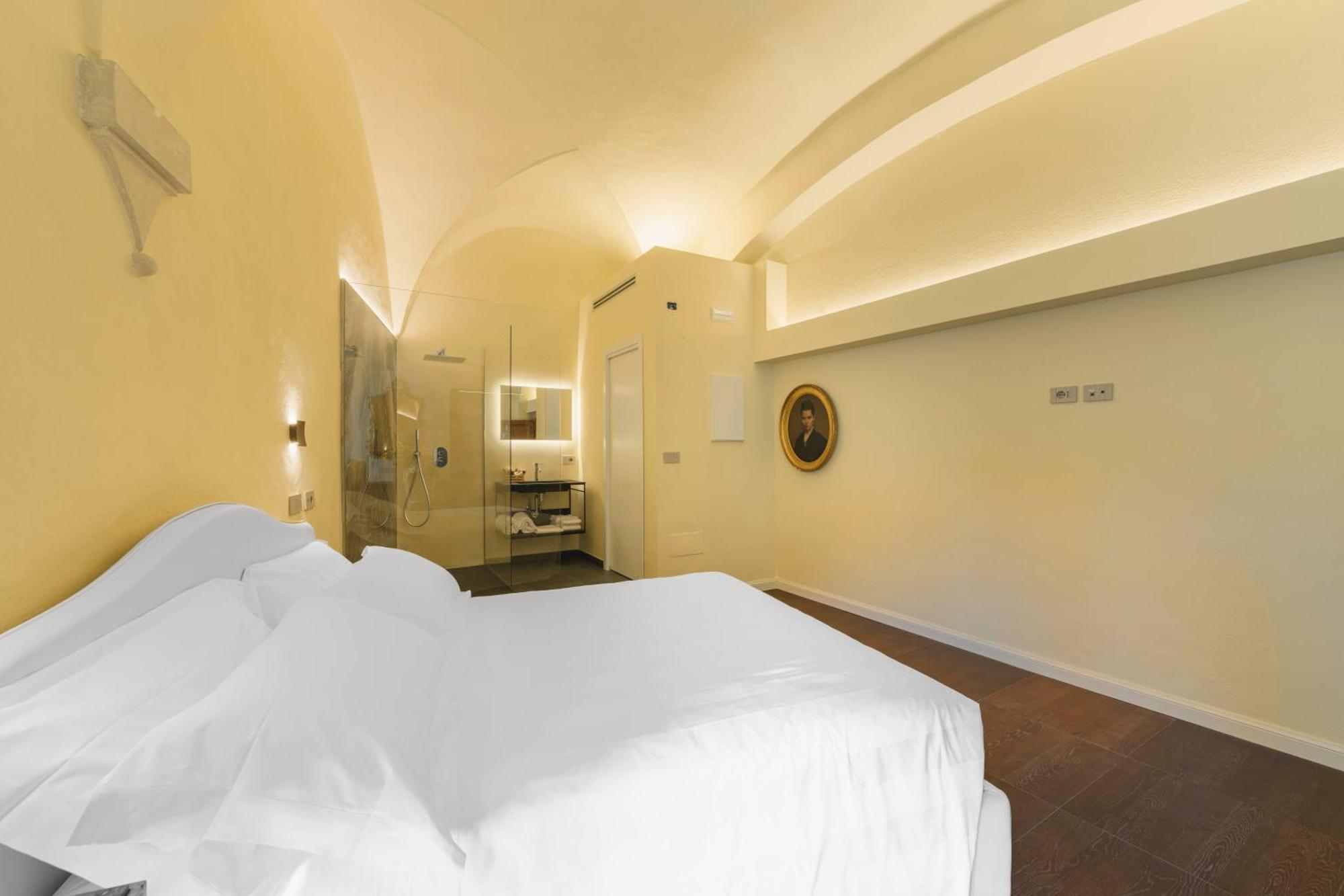 Palazzo Patrizi Suites & Spa Siena Exterior photo