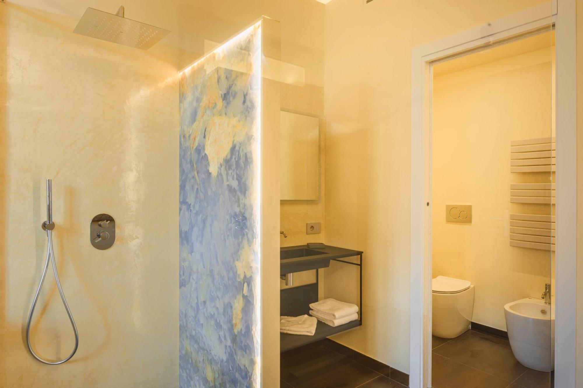 Palazzo Patrizi Suites & Spa Siena Exterior photo